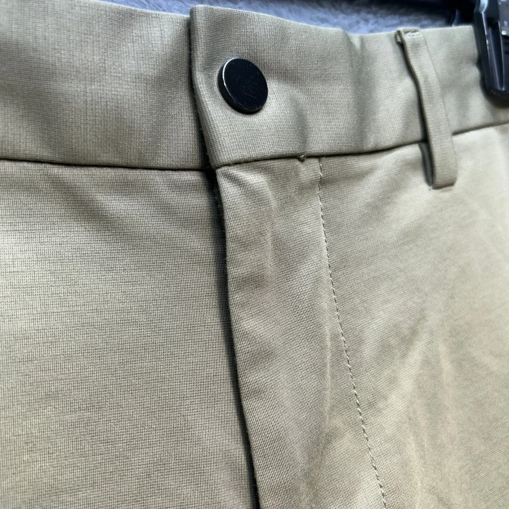 Banana‎ Republic Luxe City Shorts 33 Olive Green Stretch Tech Drawstring Pockets